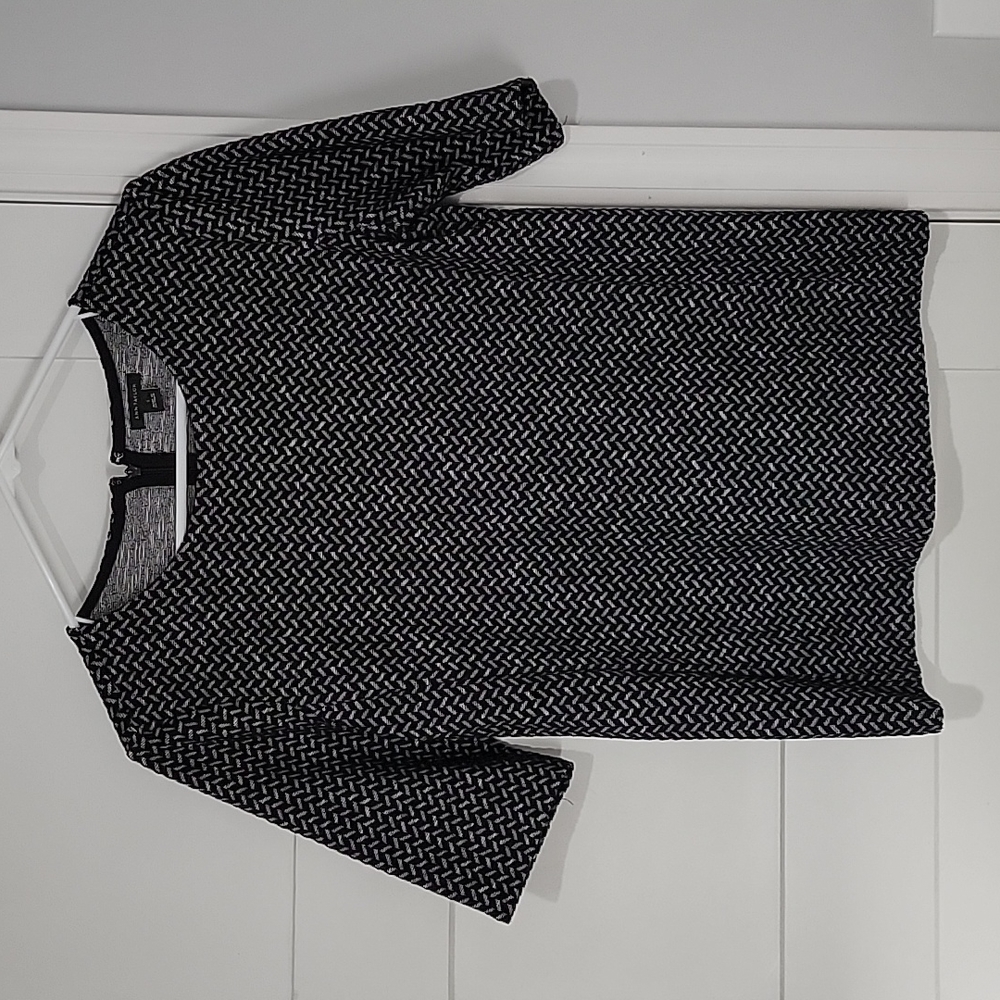 Ann Taylor • Chevron Top, Size S